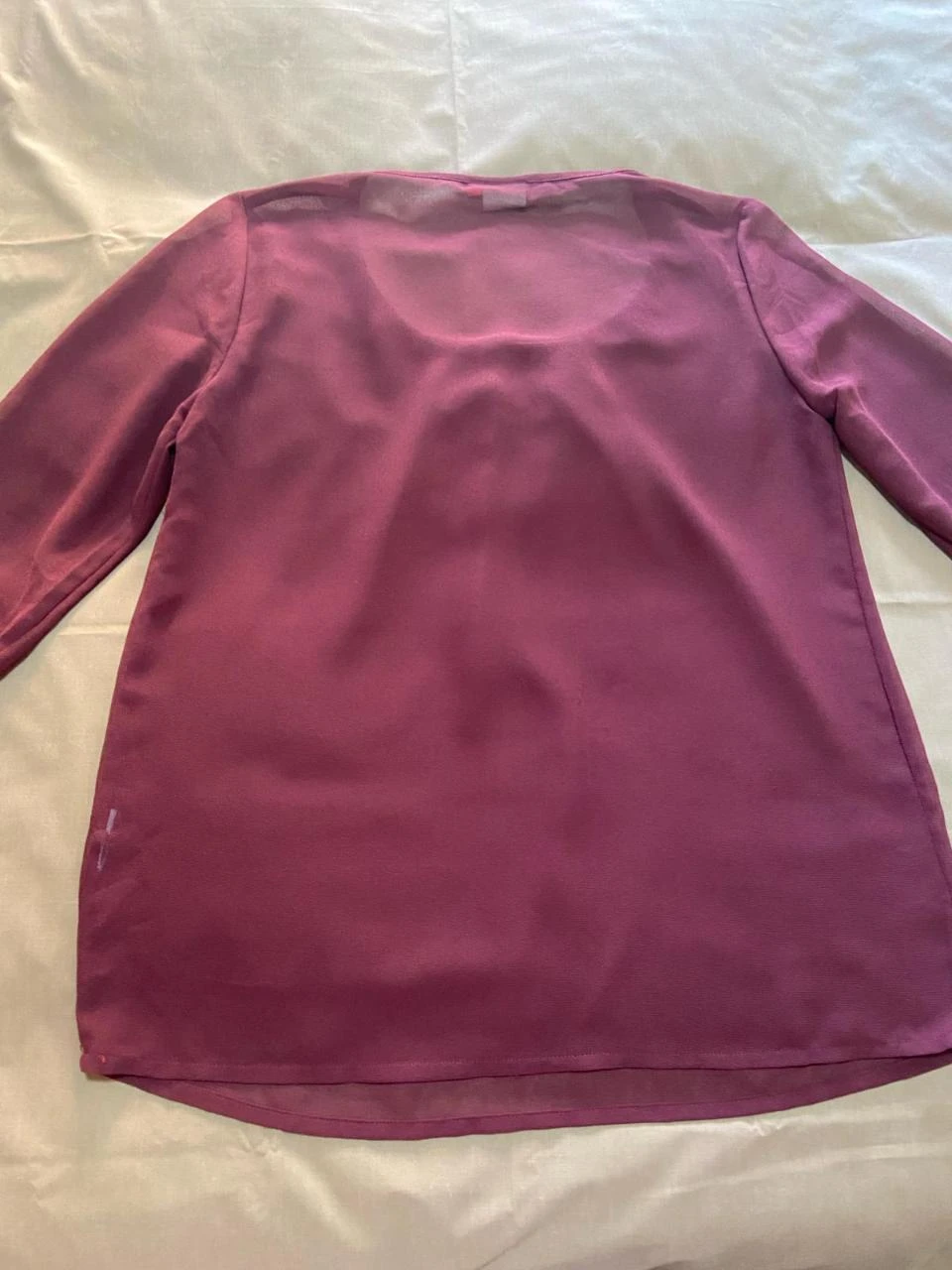 Blusa vaporosa color burdeos, transparente. Only. Talla S – photo 8